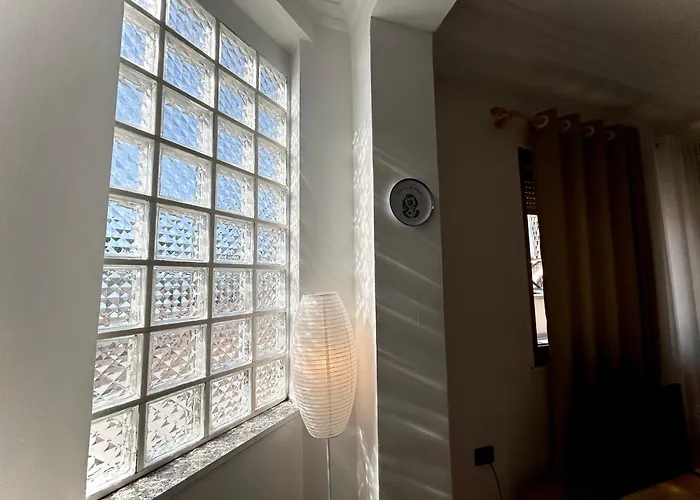 Hotel Budget Retreat & Tirana