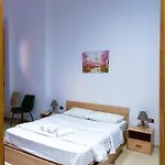 Budget Retreat & Otel *