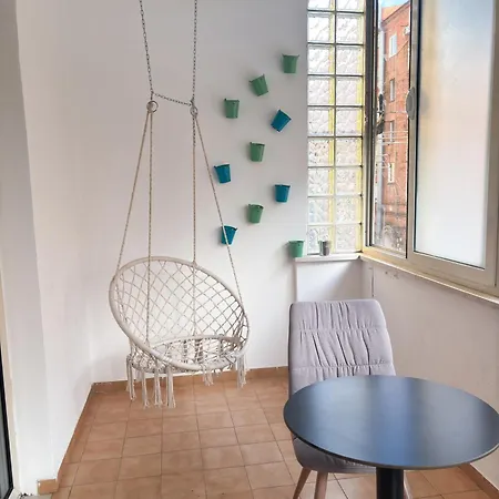 Otel Budget Retreat &