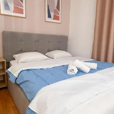 Budget Retreat & Hotel Tirana