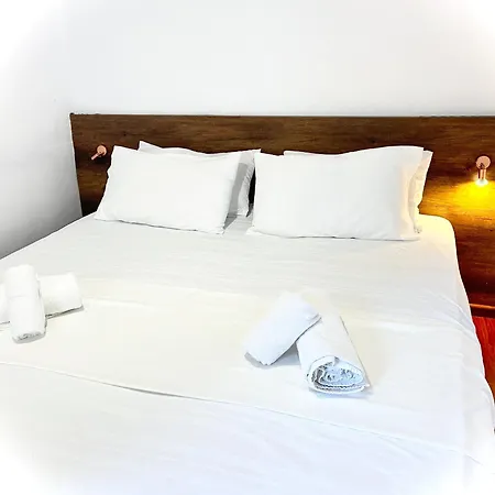 Otel Budget Retreat & Tiran