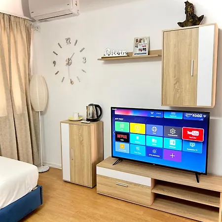 Budget Retreat & Hotel *