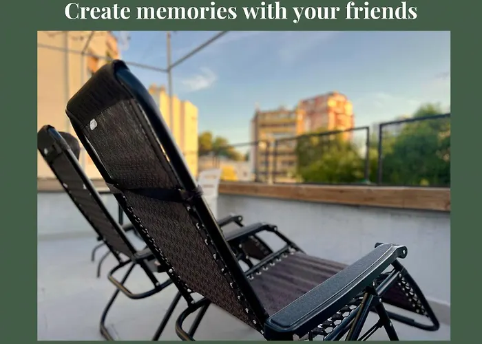 호텔 Budget Retreat & *